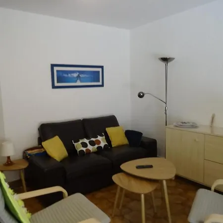 2 Pieces A : Port, Grande Terrasse 62m², Proche Plages, 4 Pers., Wifi, Commerces - Fr-1-335-184 * 히에레