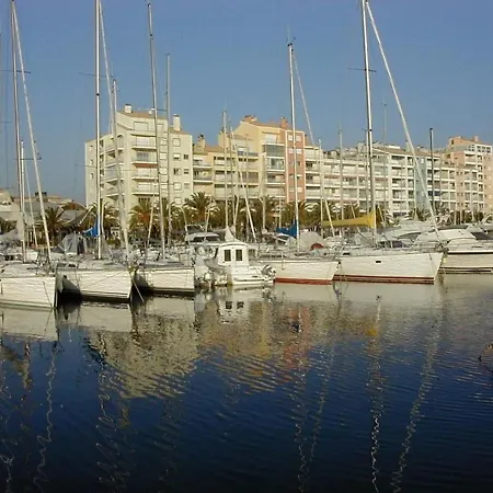 2 Pieces A : Port, Grande Terrasse 62m², Proche Plages, 4 Pers., Wifi, Commerces - Fr-1-335-184 아파트